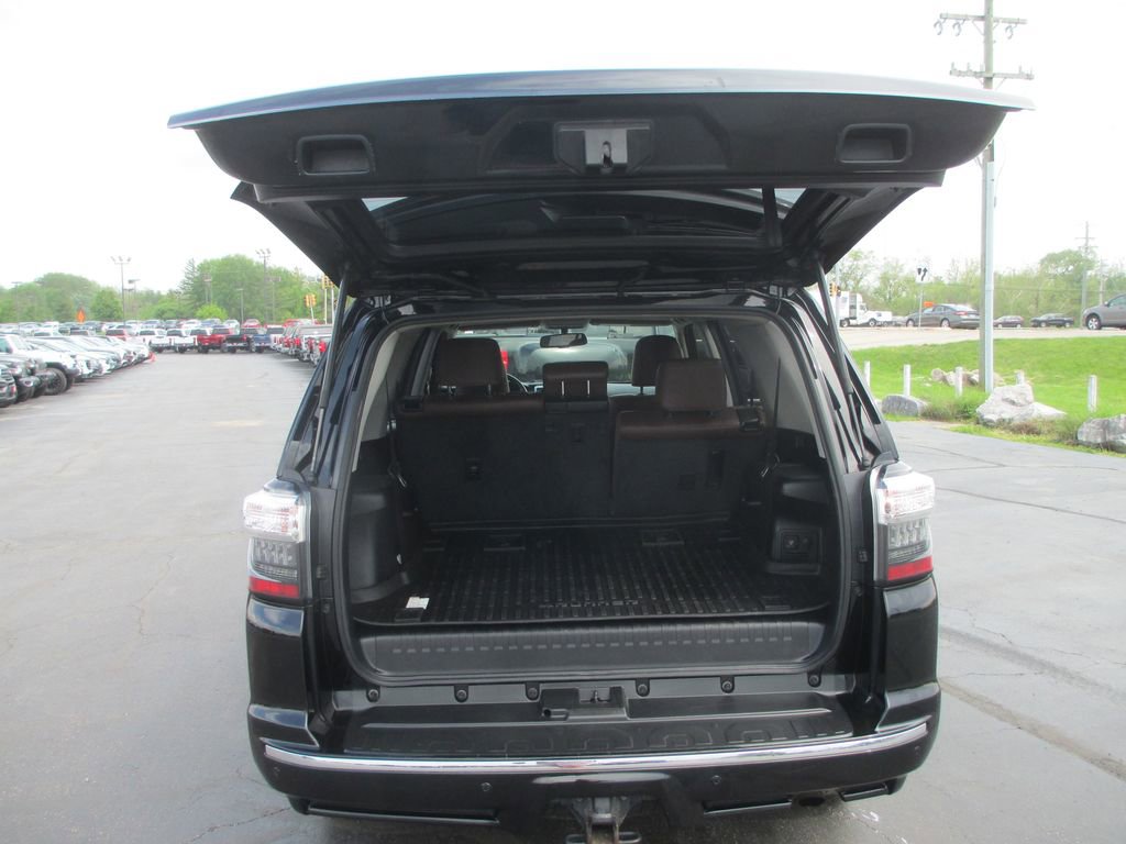 Used 2016 Toyota 4Runner Limited image 7
