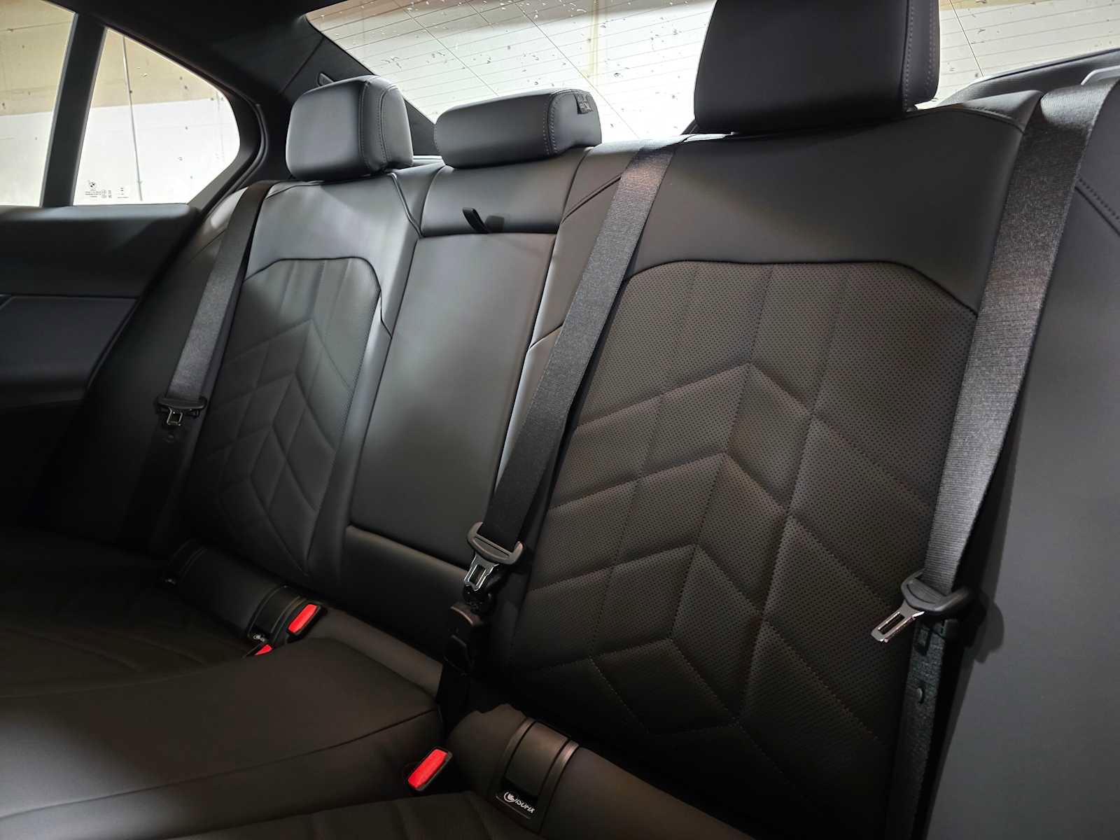 New 2026 BMW 530i xDrive w/ M Sport Package image 19