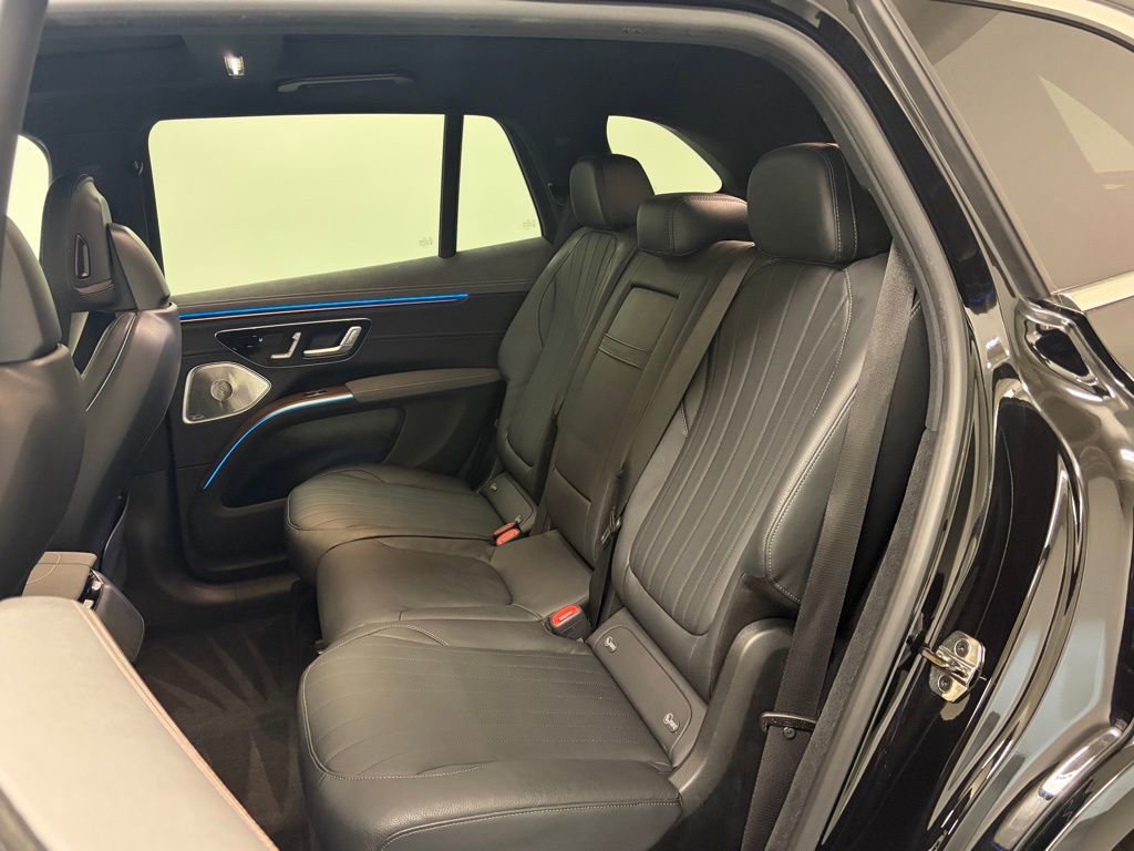 Used 2023 Mercedes-Benz EQS 450+ 4MATIC SUV image 16