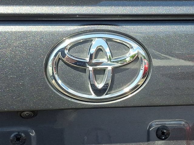 Used 2025 Toyota RAV4 XLE AWD/4WD image 8