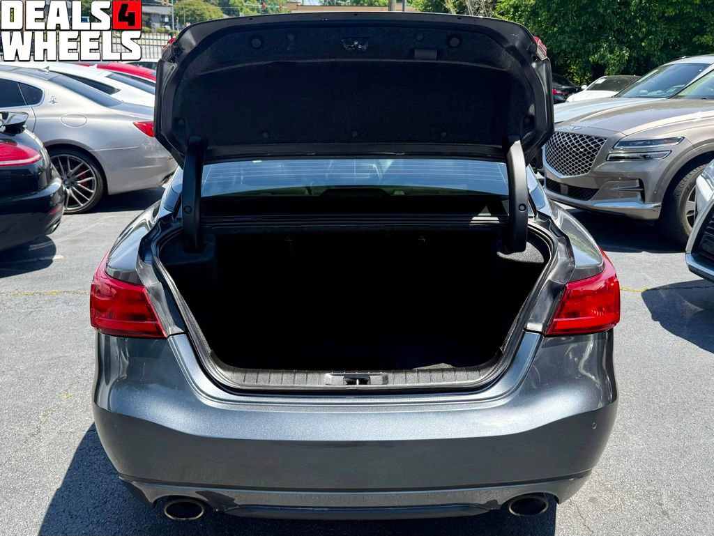 Used 2017 Nissan Maxima 3.5 SL FWD image 11