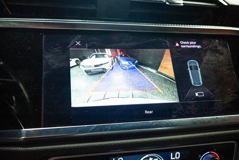 Used 2020 Audi Q3 2.0T Premium AWD/4WD image 21