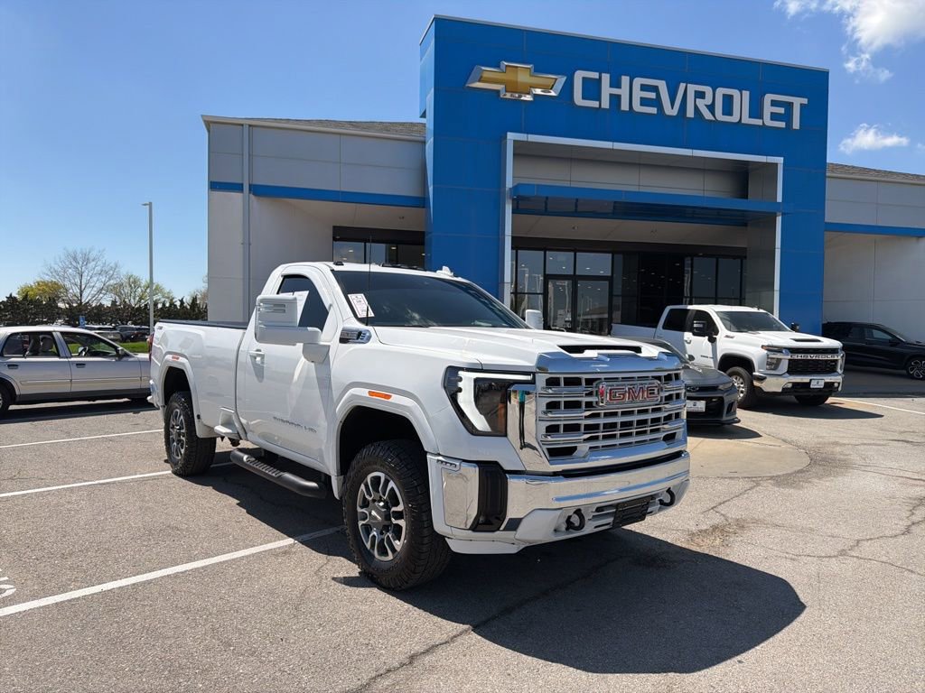 Used 2024 GMC Sierra 3500 SLE w/ SLE Convenience Package AWD/4WD image 1