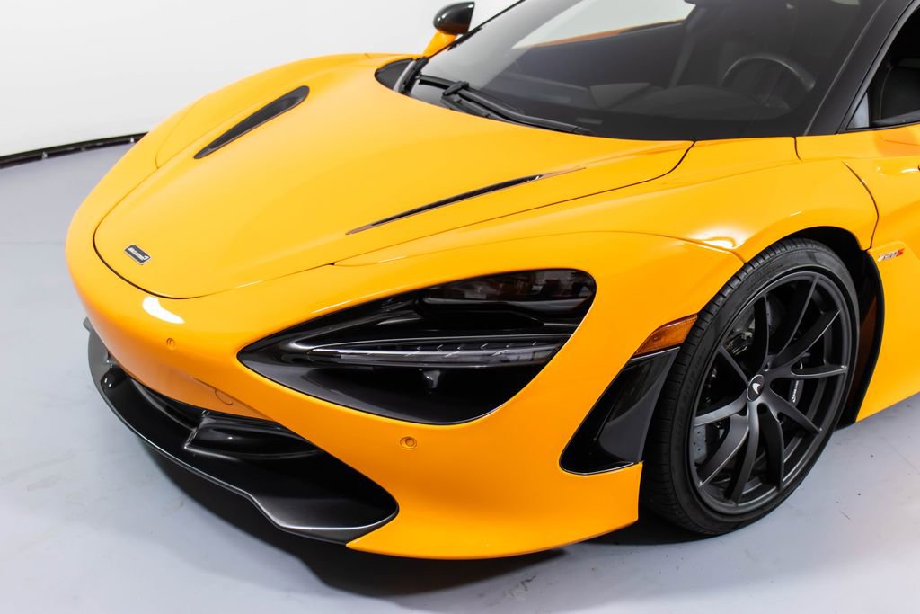 Used 2021 McLaren 720S Performance image 30
