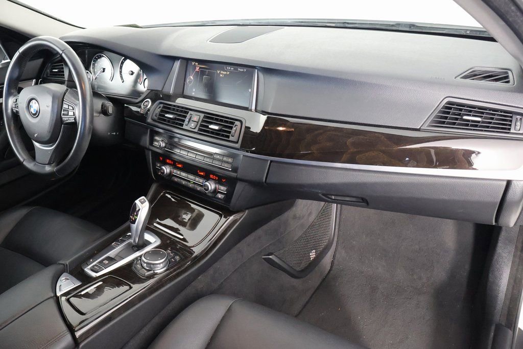 Used 2015 BMW 535d Sedan image 7