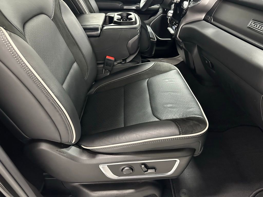 Used 2025 RAM 1500 Laramie image 56