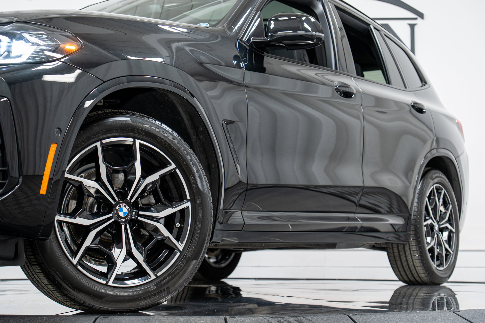 Used 2024 BMW X3 xDrive30i w/ Premium Package w/ZPA image 27