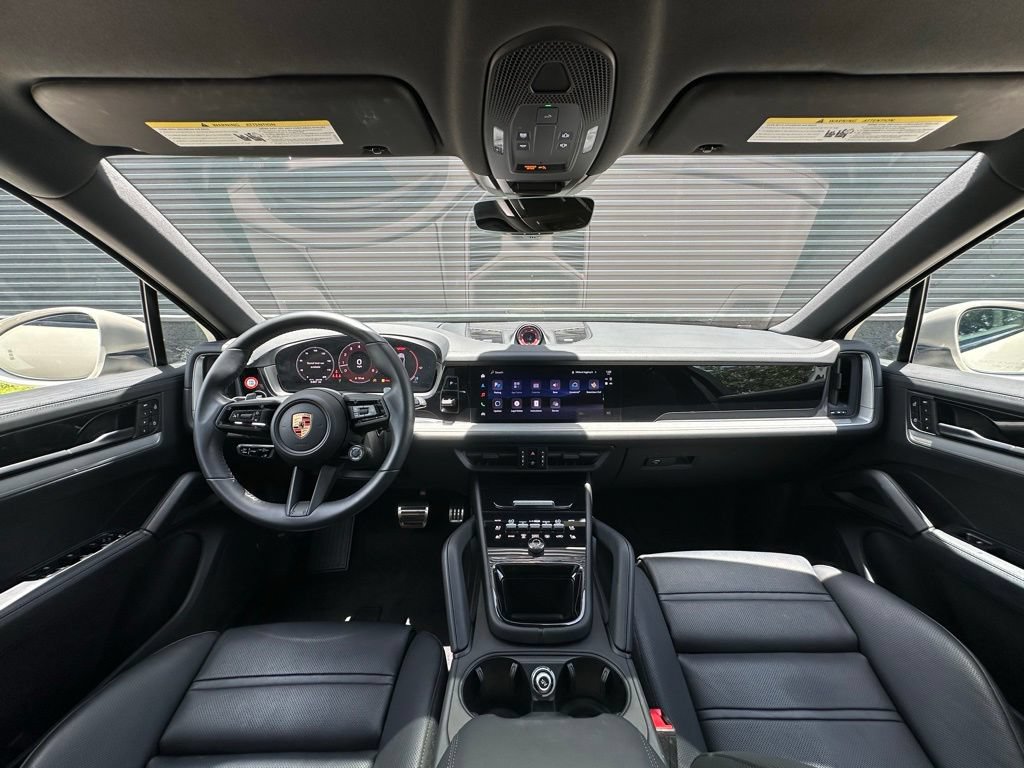 Certified 2026 Porsche Cayenne S AWD/4WD image 6