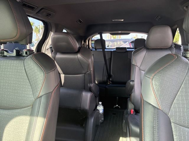 Used 2021 Toyota Sienna XSE FWD image 8