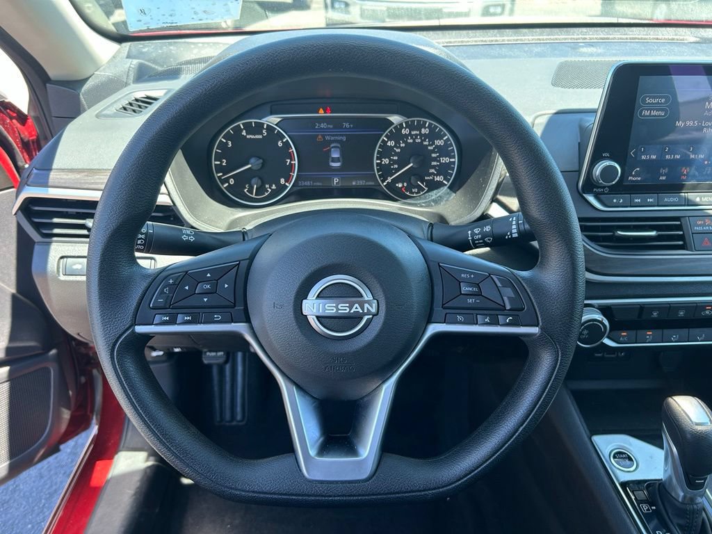 Used 2025 Nissan Altima 2.5 SV FWD image 20