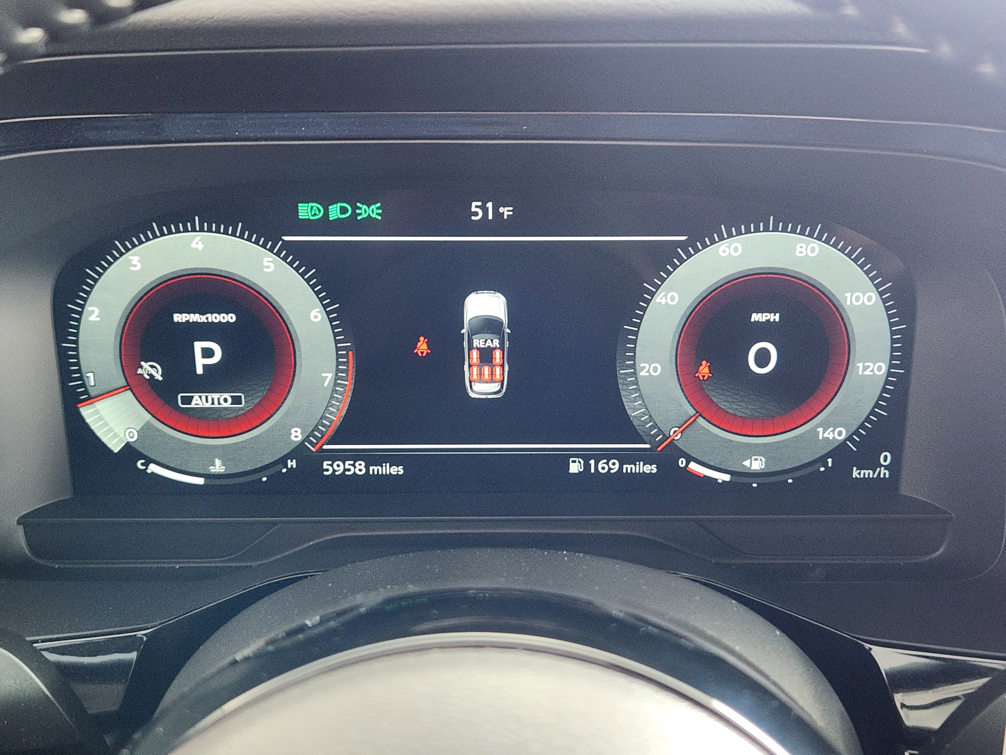 Used 2025 Nissan Pathfinder Platinum image 21