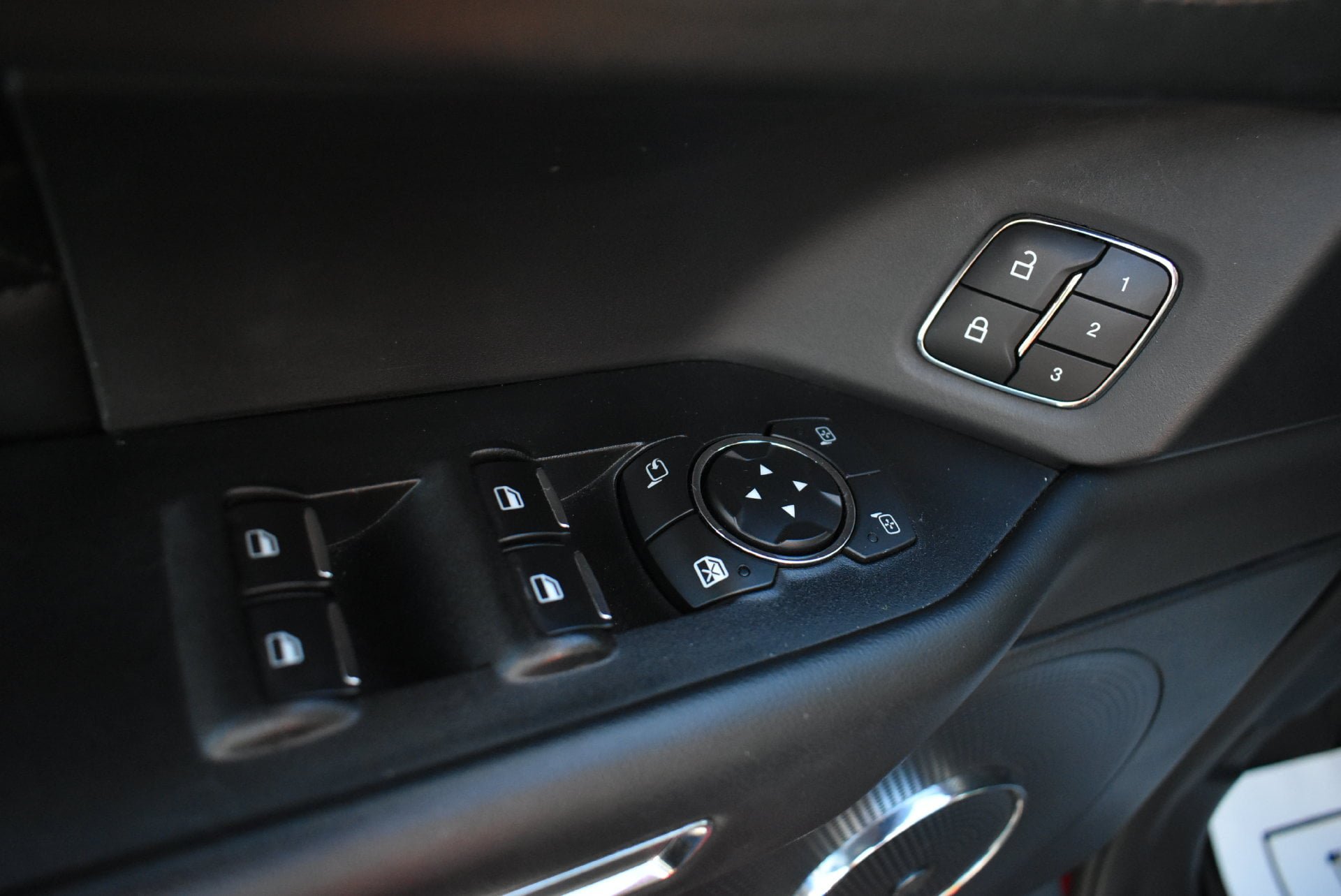 Used 2021 Ford Expedition Platinum AWD/4WD image 13
