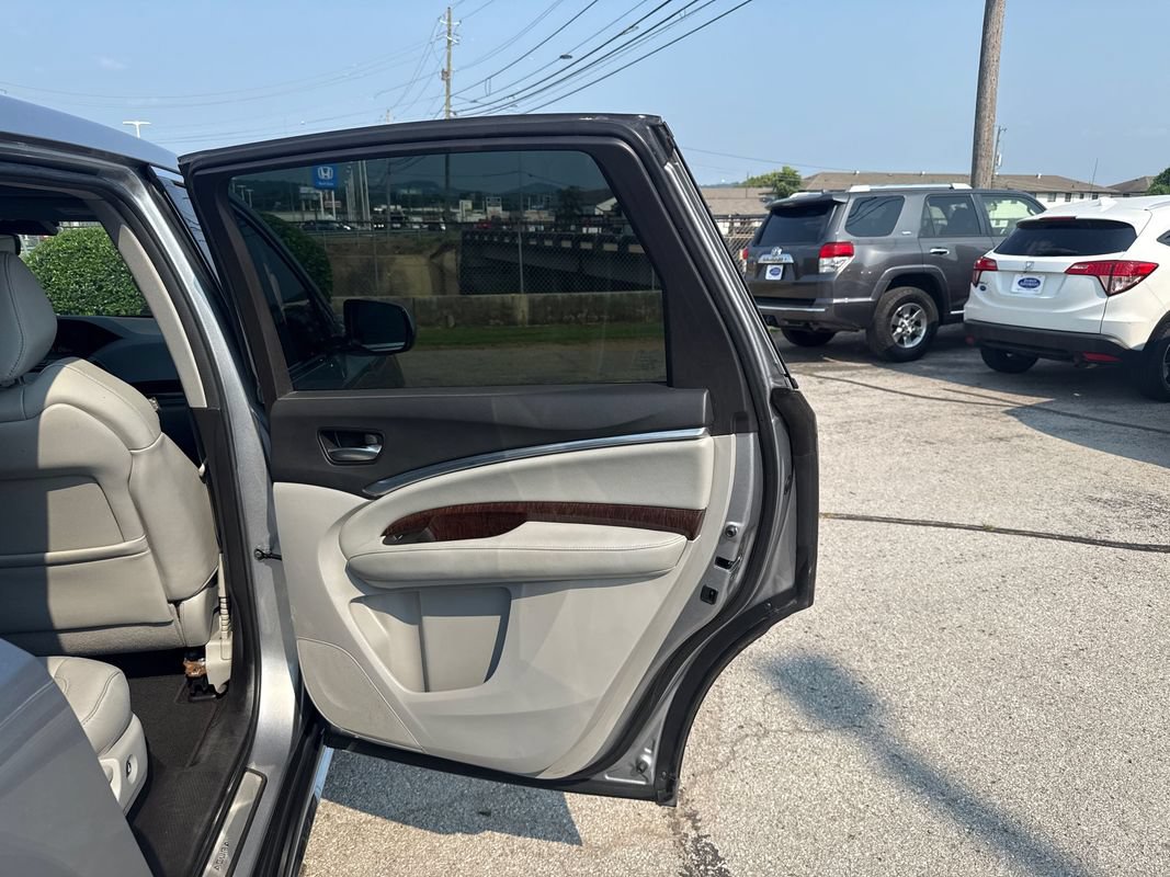 Used 2020 Acura MDX SH-AWD image 16
