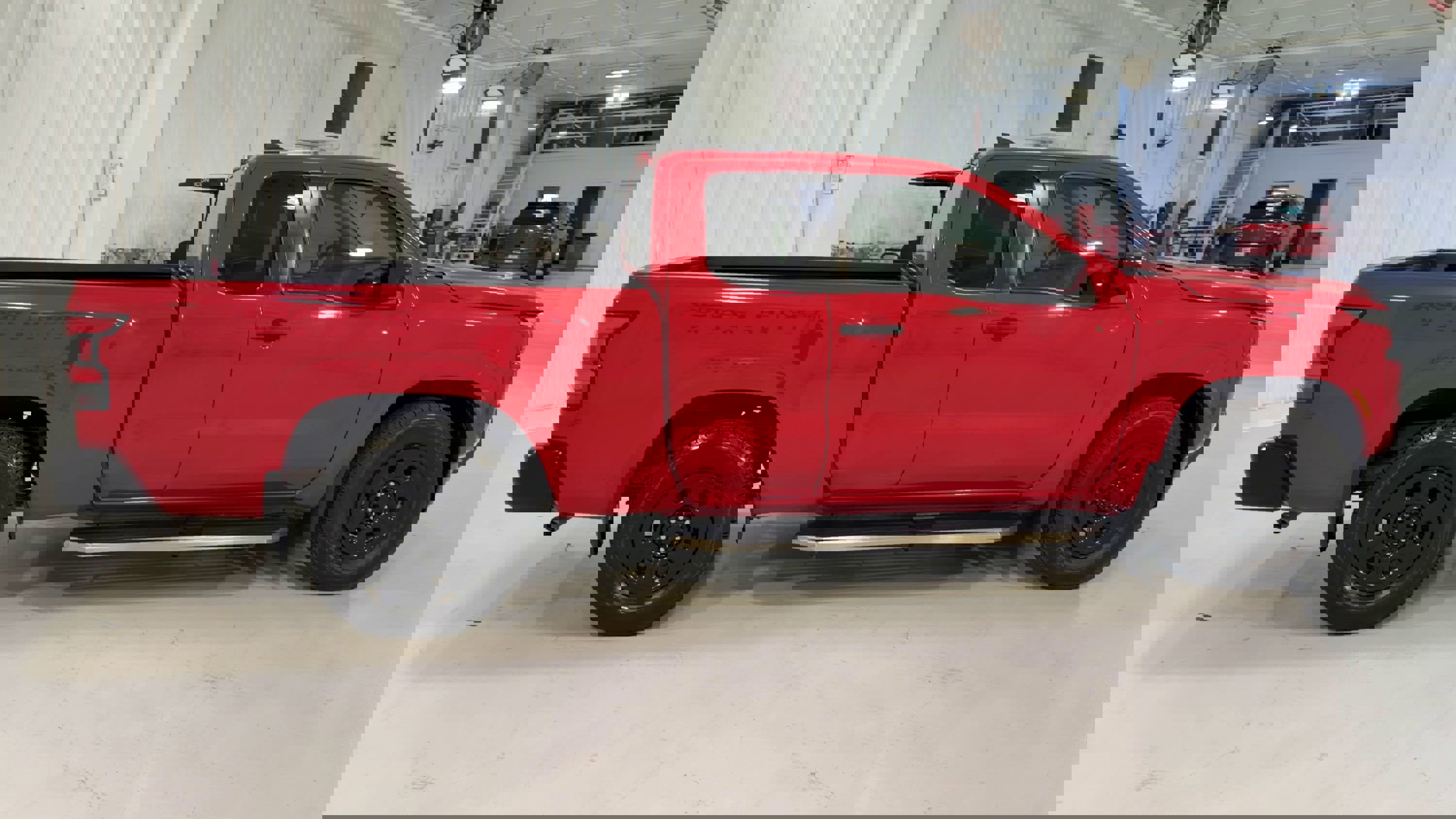 Used 2022 Nissan Frontier S w/ Technology Package image 2