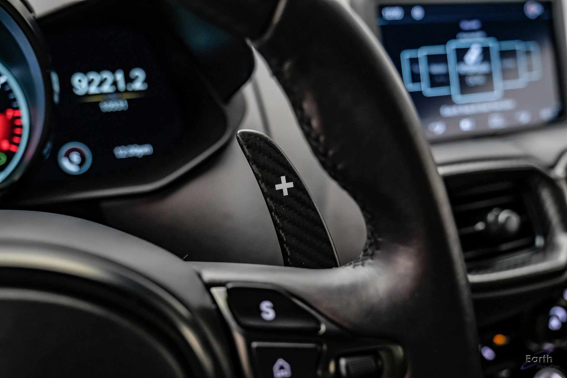 Used 2023 Aston Martin V12 Vantage RWD image 50