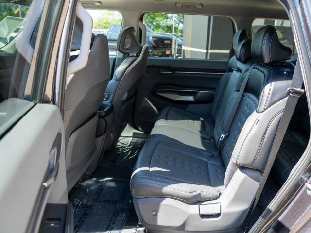 Certified 2024 Kia EV9 Wind AWD/4WD image 14