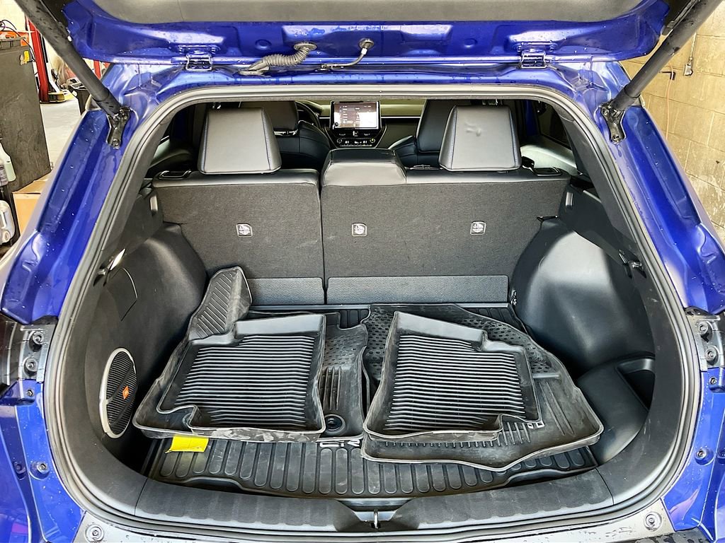 Used 2025 Toyota Corolla Cross AWD Hybrid w/ Convenience Package image 28