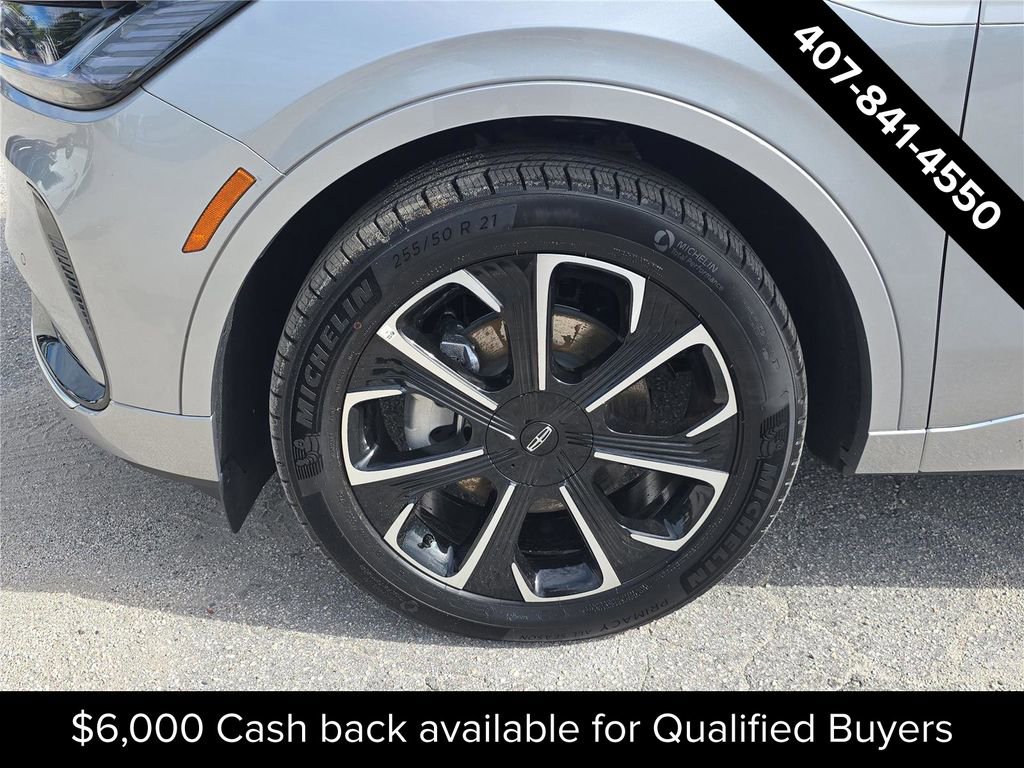 New 2025 Lincoln Nautilus Reserve image 9