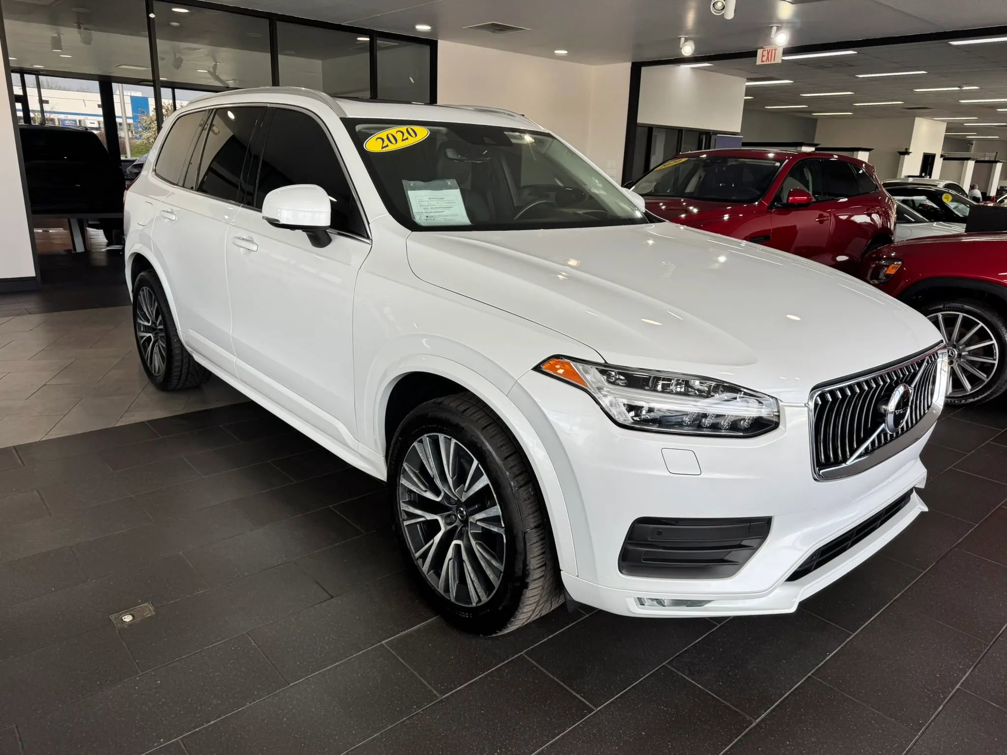 Used 2020 Volvo XC90 T6 Momentum AWD/4WD image 6
