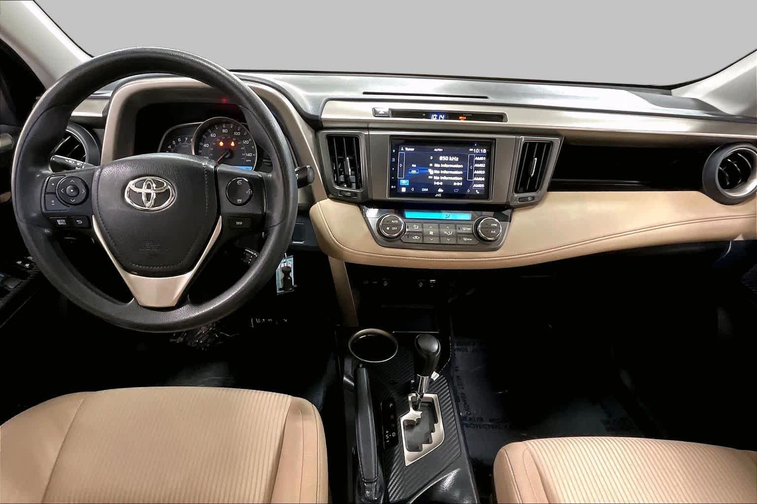 Used 2015 Toyota RAV4 XLE AWD/4WD image 15
