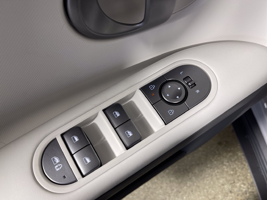 New 2027 Hyundai Ioniq 5 SEL RWD image 18