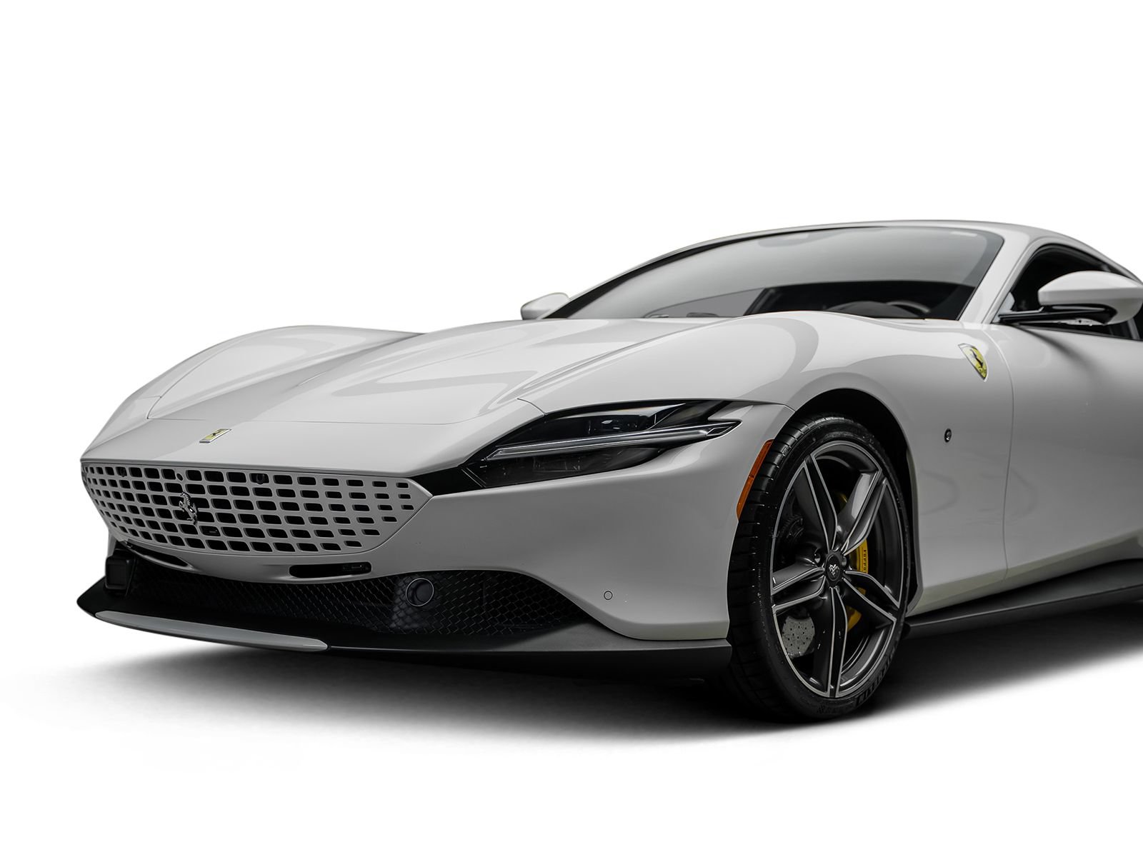Used 2021 Ferrari Roma RWD image 10