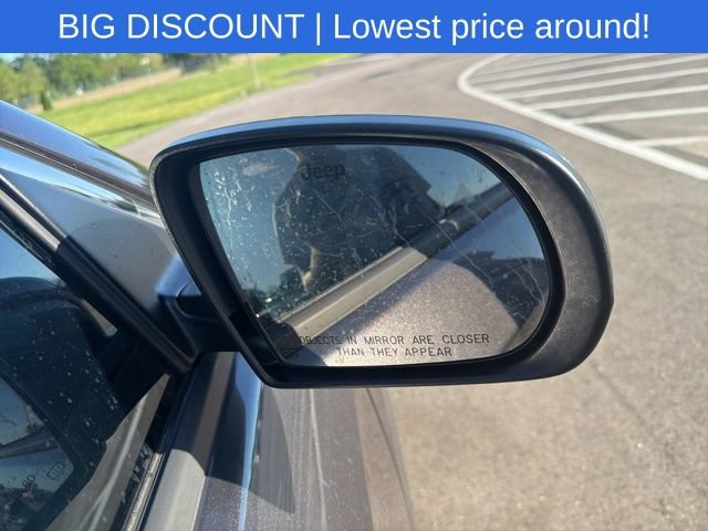 Used 2023 Jeep Compass Latitude AWD/4WD image 8