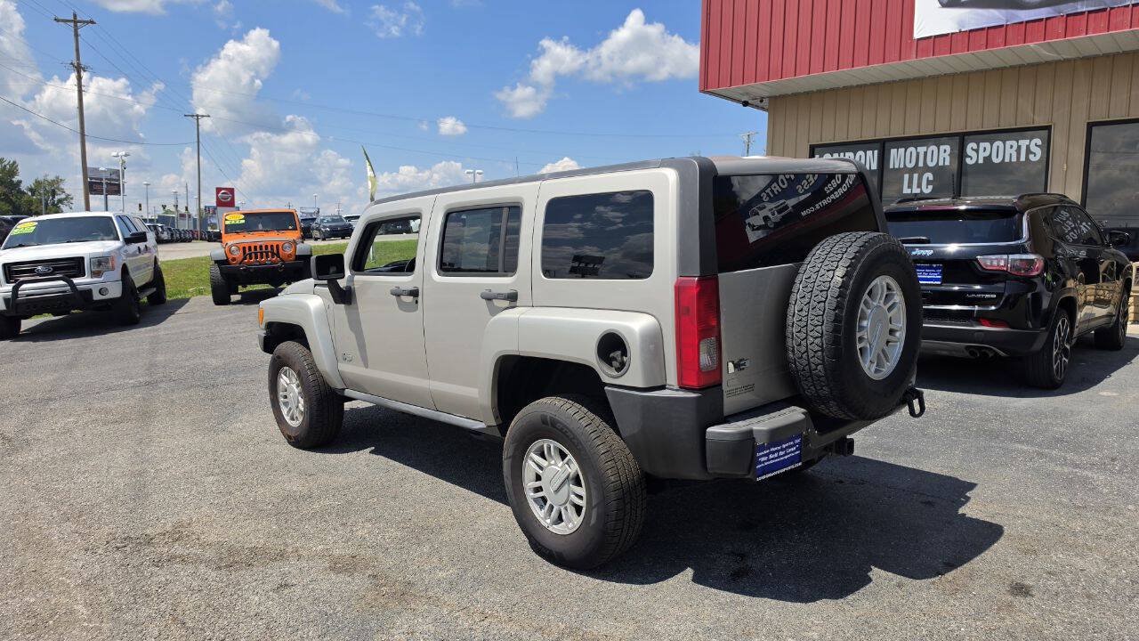 Used 2009 HUMMER H3 AWD/4WD image 2