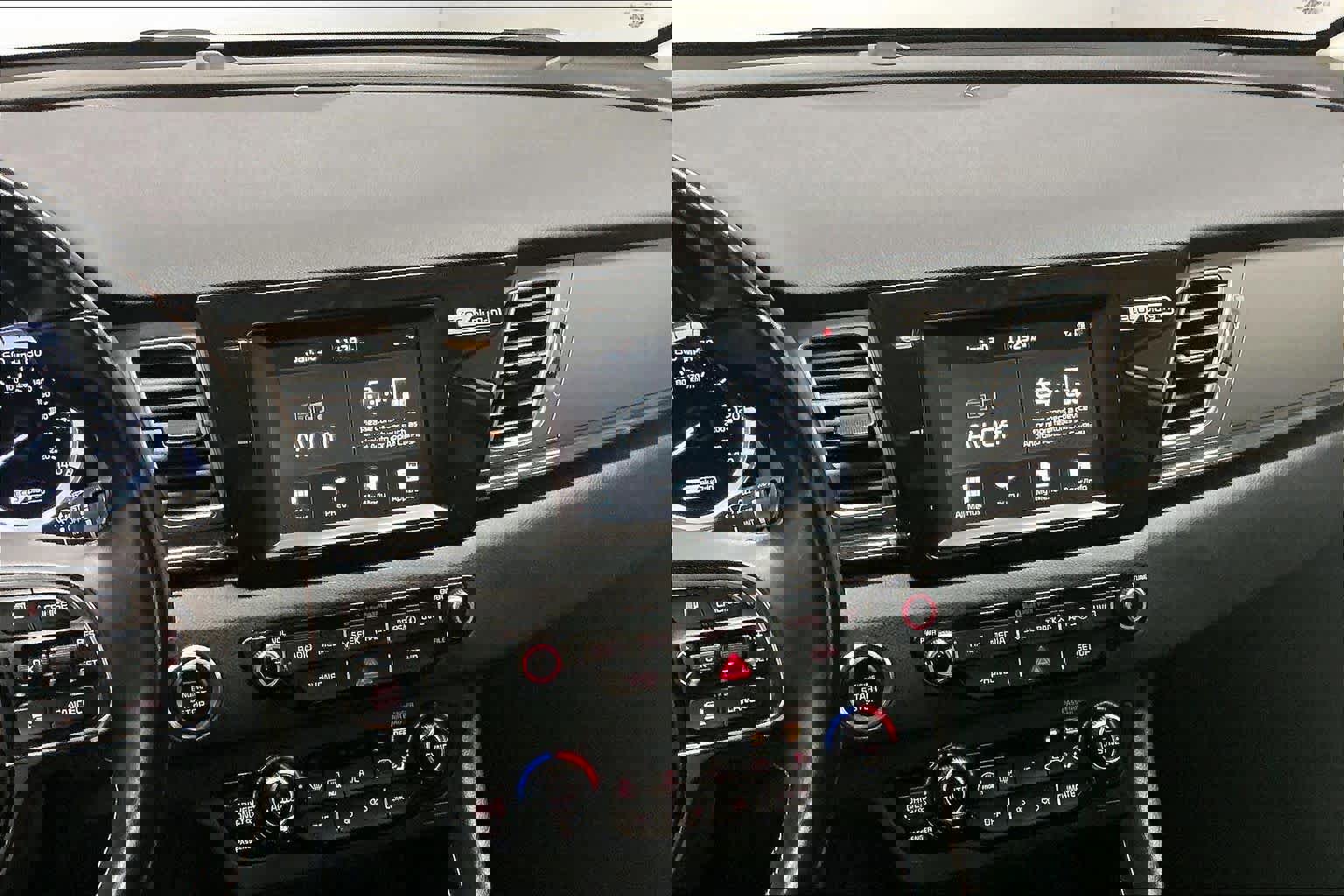 Used 2019 Kia Niro EX image 9