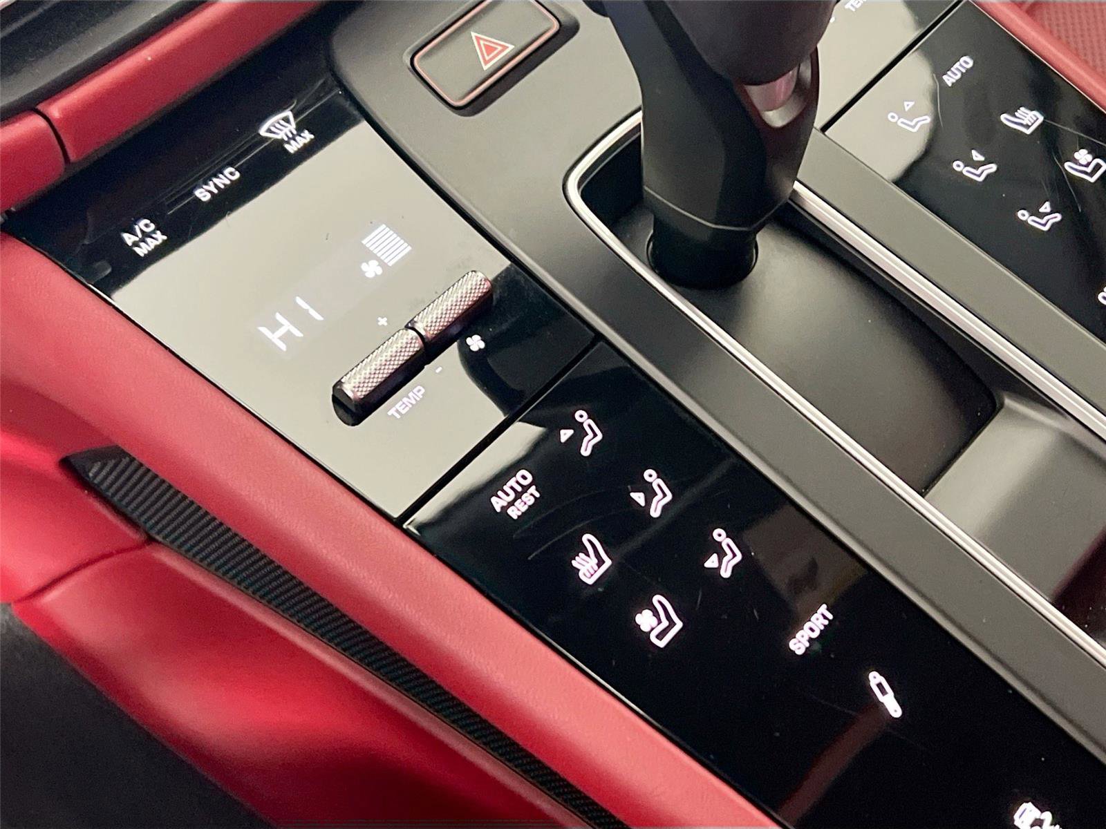 Used 2023 Porsche Macan S image 14