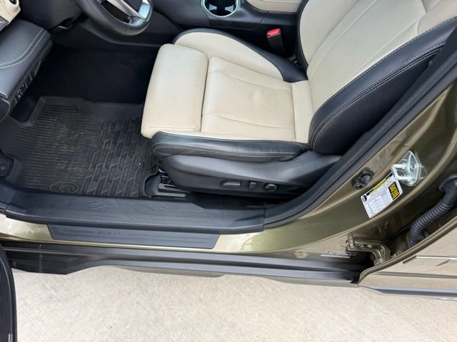 Used 2022 Subaru Outback Limited AWD/4WD image 17