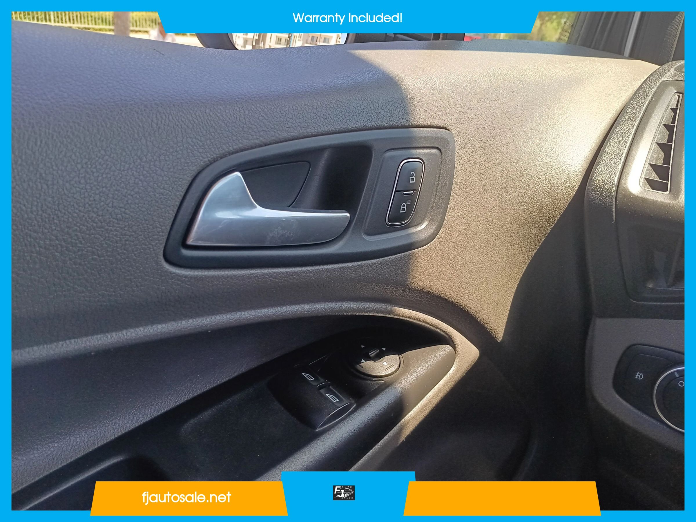 Used 2019 Ford Transit Connect XLT FWD image 24