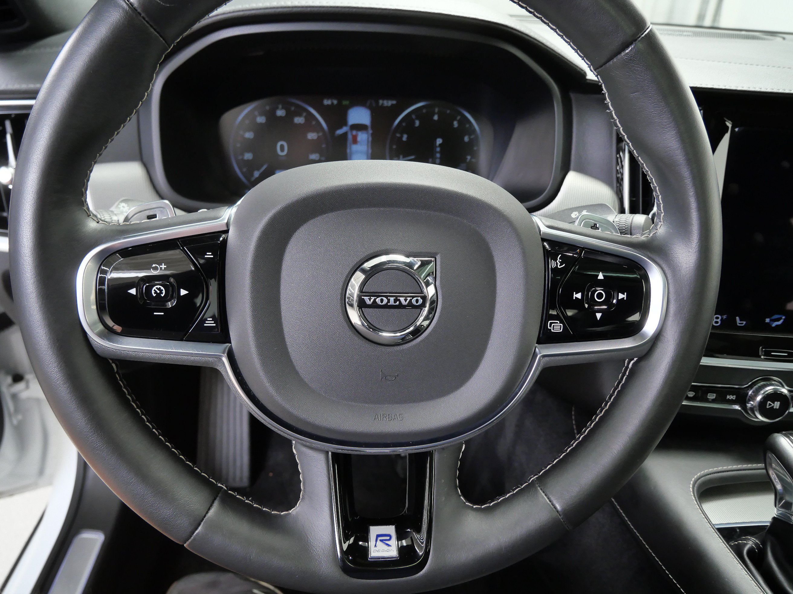 Used 2020 Volvo S90 T6 R-Design AWD/4WD image 26