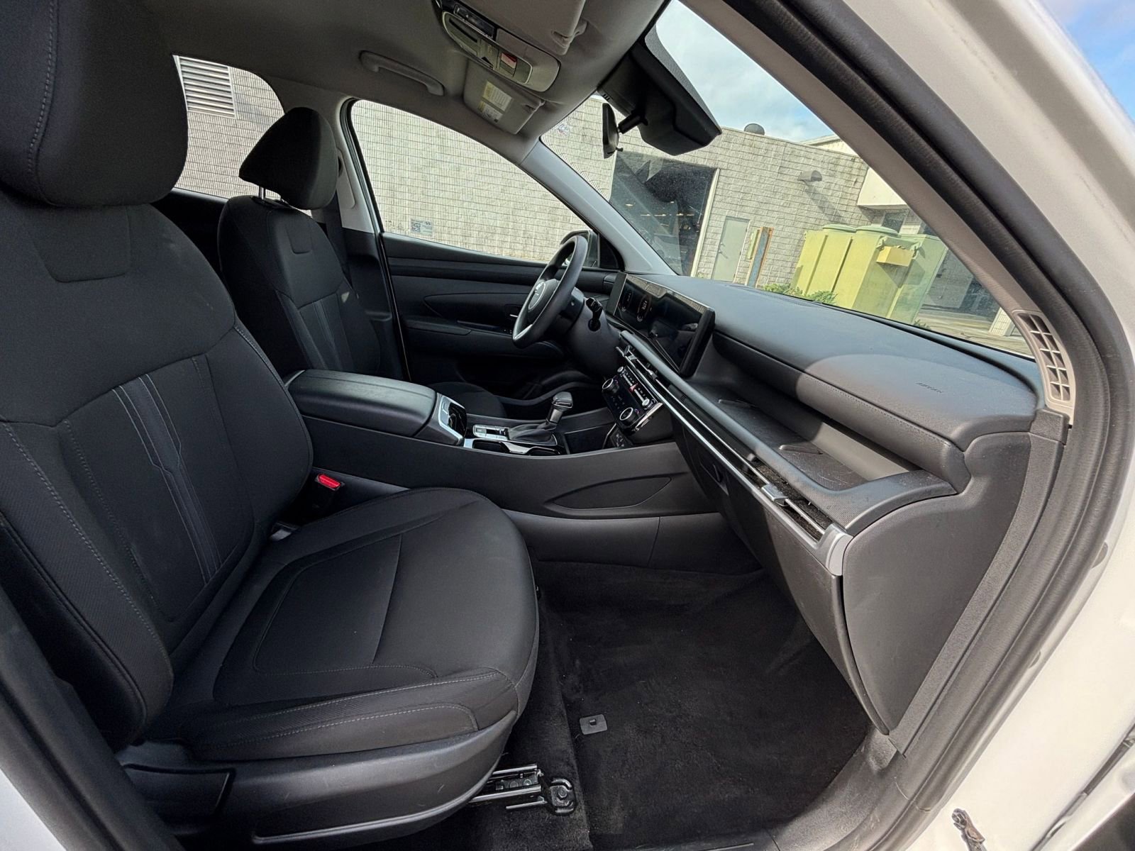 Used 2025 Hyundai Tucson SEL FWD image 39