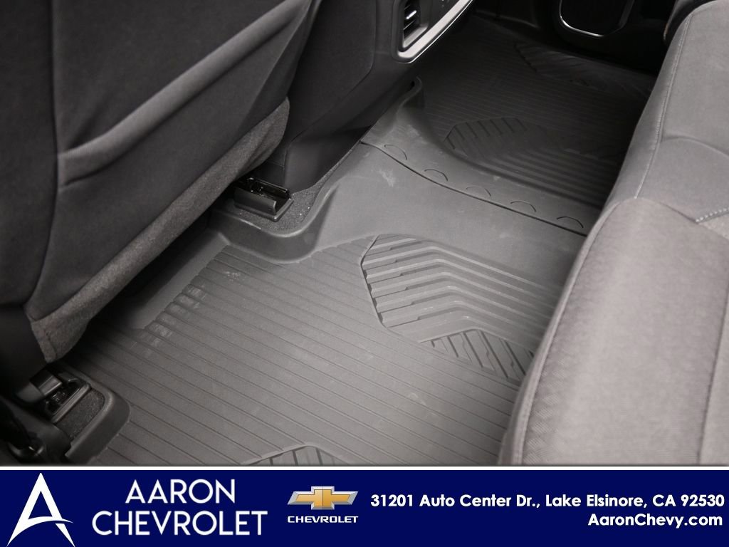 New 2026 Chevrolet Silverado 1500 RST w/ Dark Appearance Package image 13