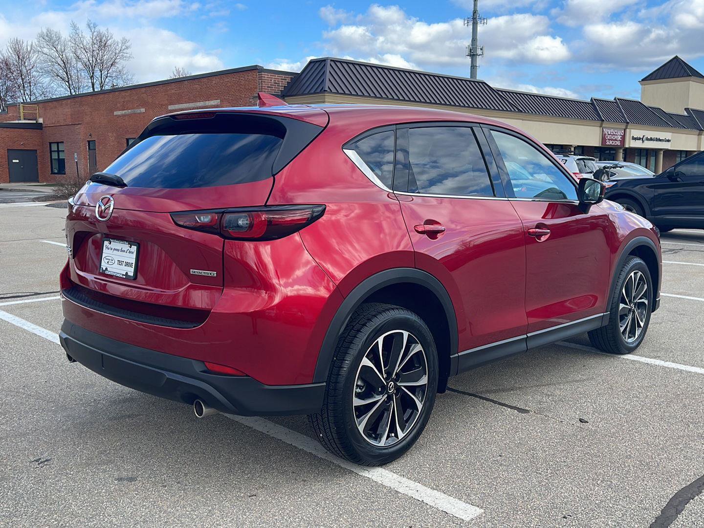 Used 2023 MAZDA CX-5 AWD 2.5 S w/ Premium Package image 5