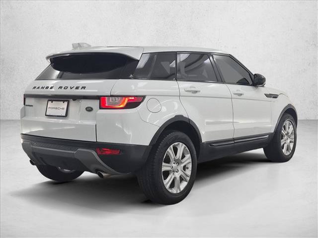 Used 2018 Land Rover Range Rover Evoque SE AWD/4WD image 5