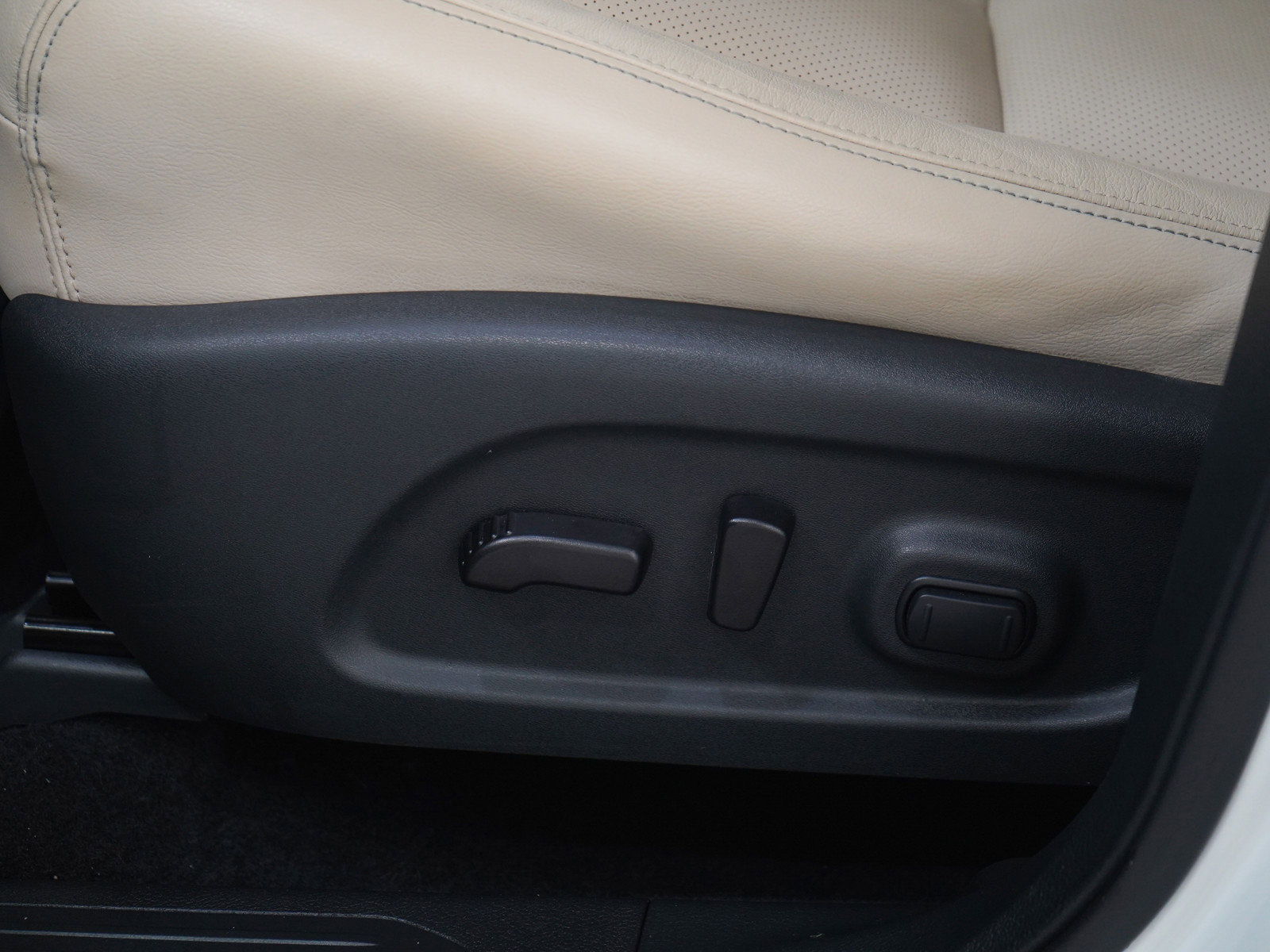 Used 2023 Nissan Murano SL w/ SL Moonroof Package AWD/4WD image 22
