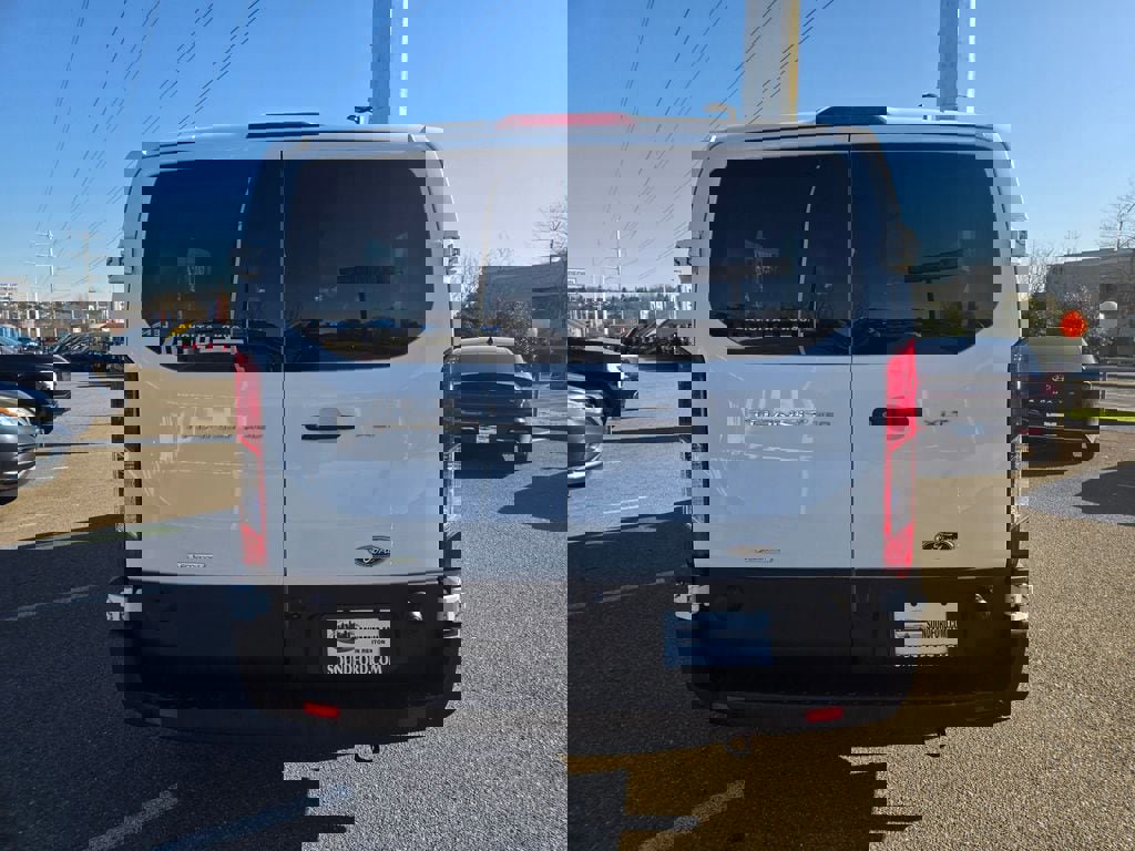 Used 2024 Ford Transit 350 XLT image 6