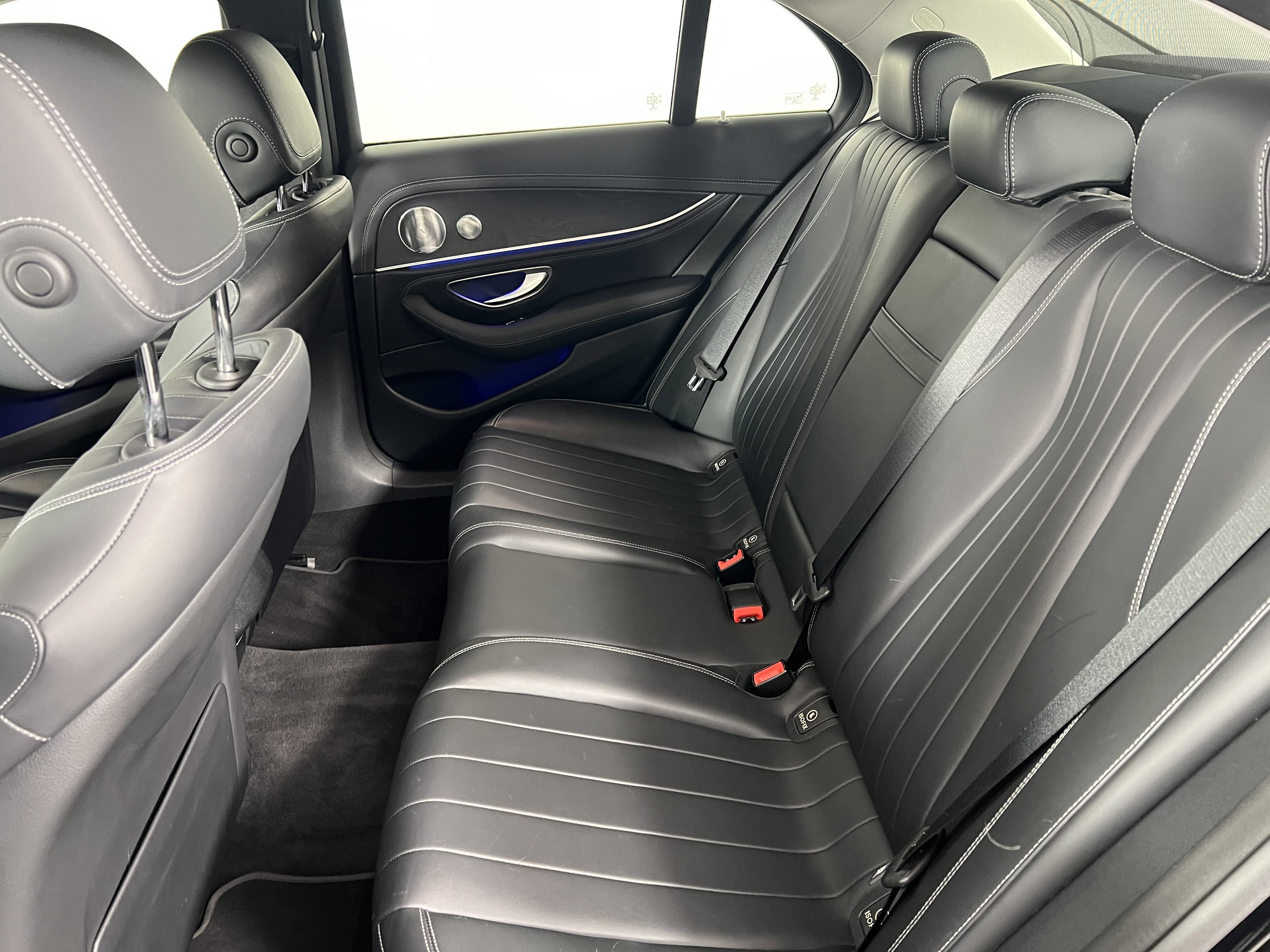 Certified 2018 Mercedes-Benz E 400 4MATIC Sedan image 20