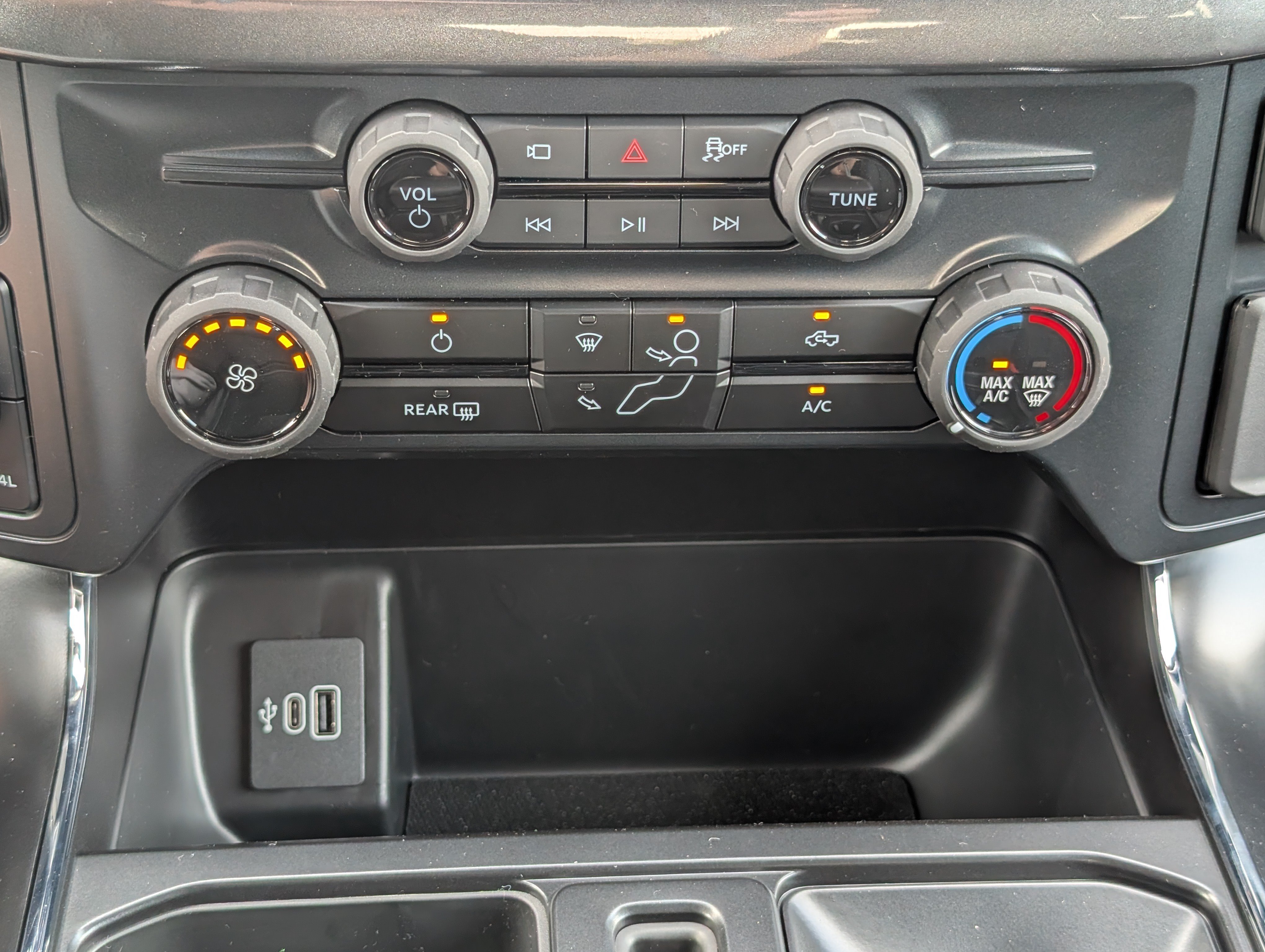 New 2026 Ford F150 STX w/ Equipment Group 200A AWD/4WD image 18