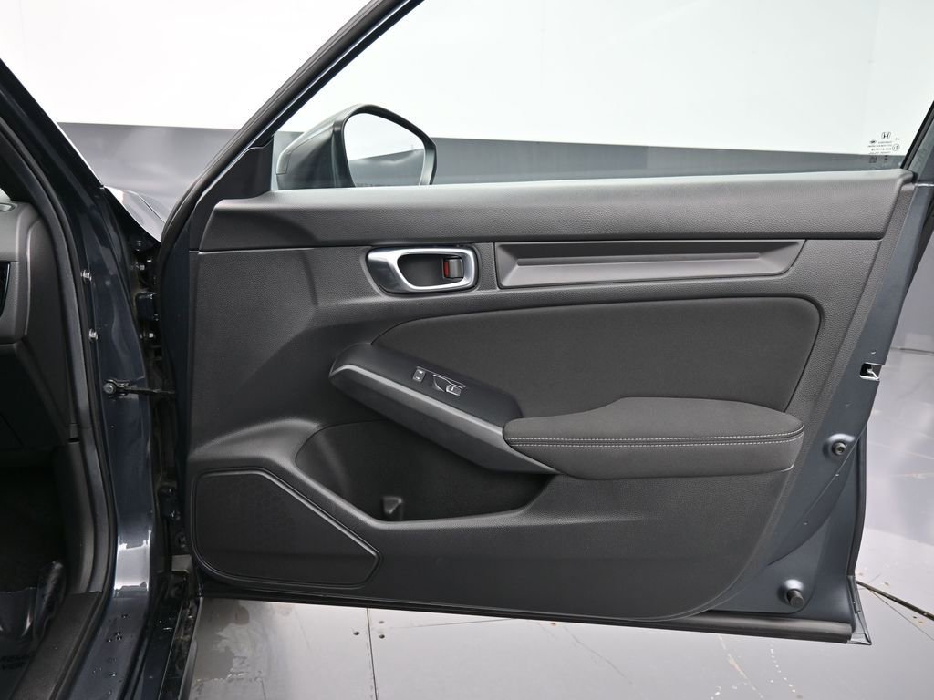 Used 2025 Honda Civic Sport image 38