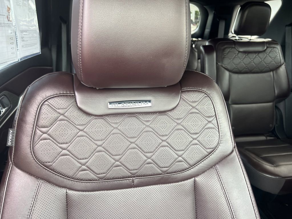 Used 2025 Ford Explorer Platinum w/ LUX Leather Package image 32