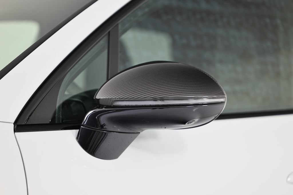 Certified 2025 Porsche Cayenne GTS AWD/4WD image 12
