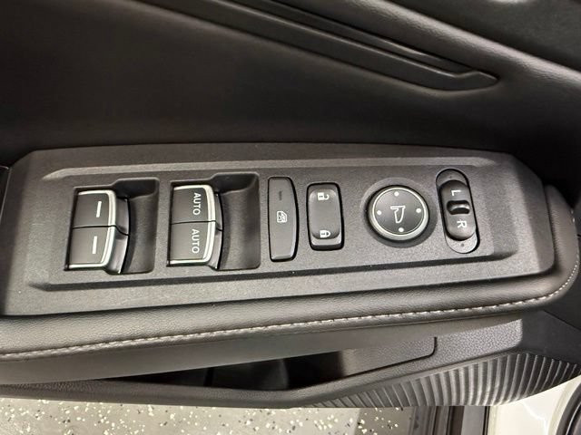 Used 2024 Honda Accord Sport image 11