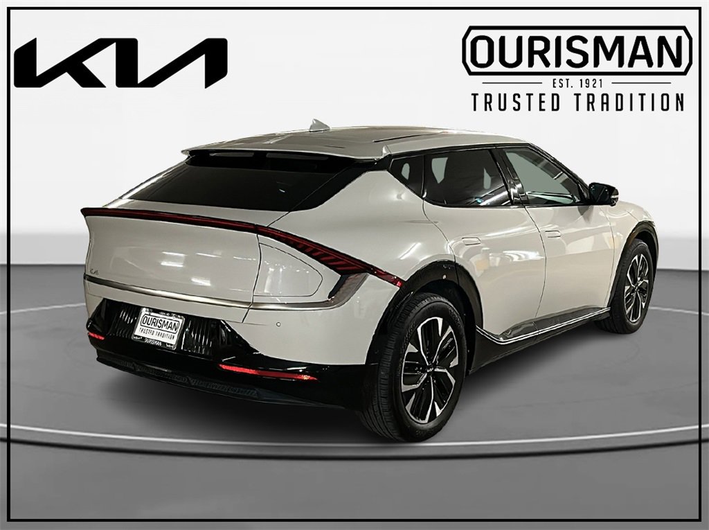Certified 2024 Kia EV6 Wind w/ Wind Technology Package image 4