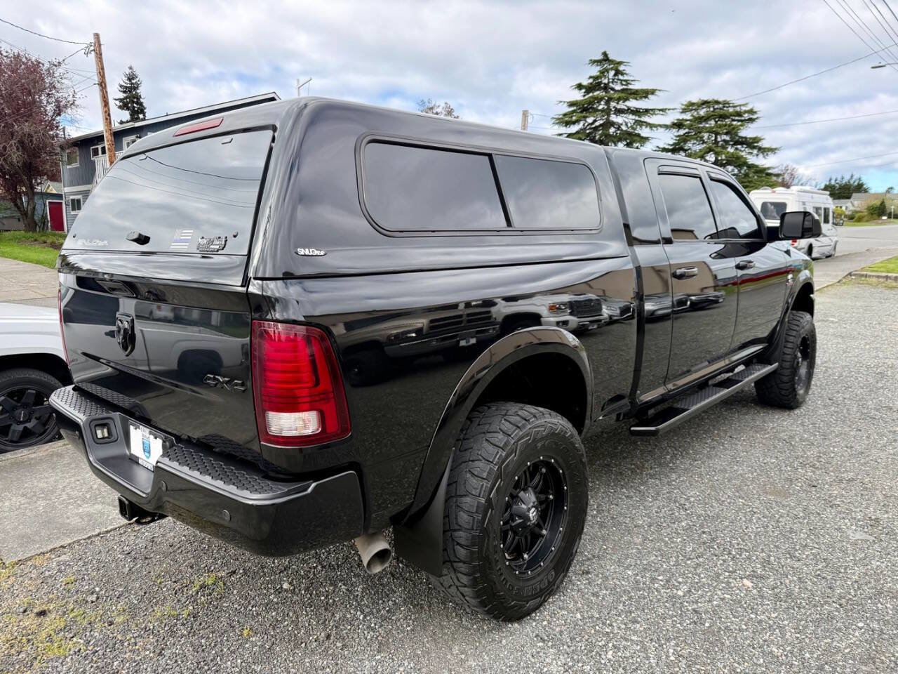 Used 2015 RAM 3500 Laramie w/ Black Appearance Group AWD/4WD image 5