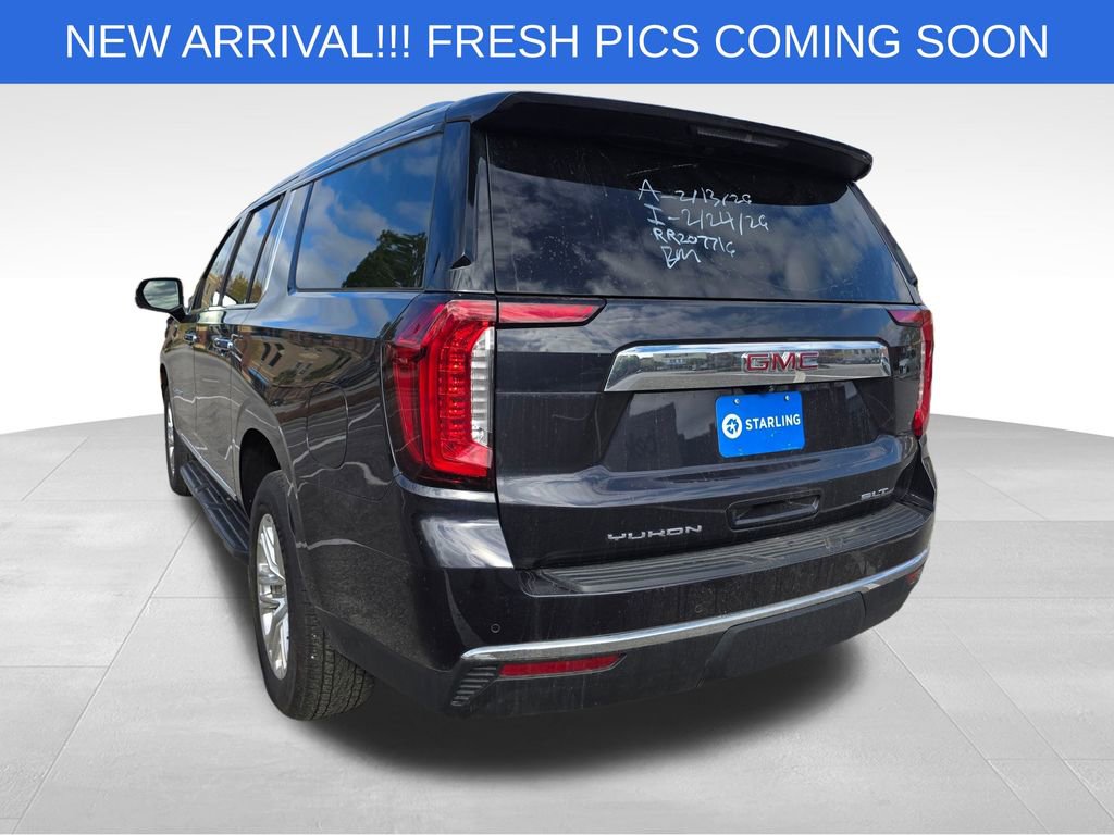 Used 2024 GMC Yukon XL SLT w/ SLT Luxury Package image 6