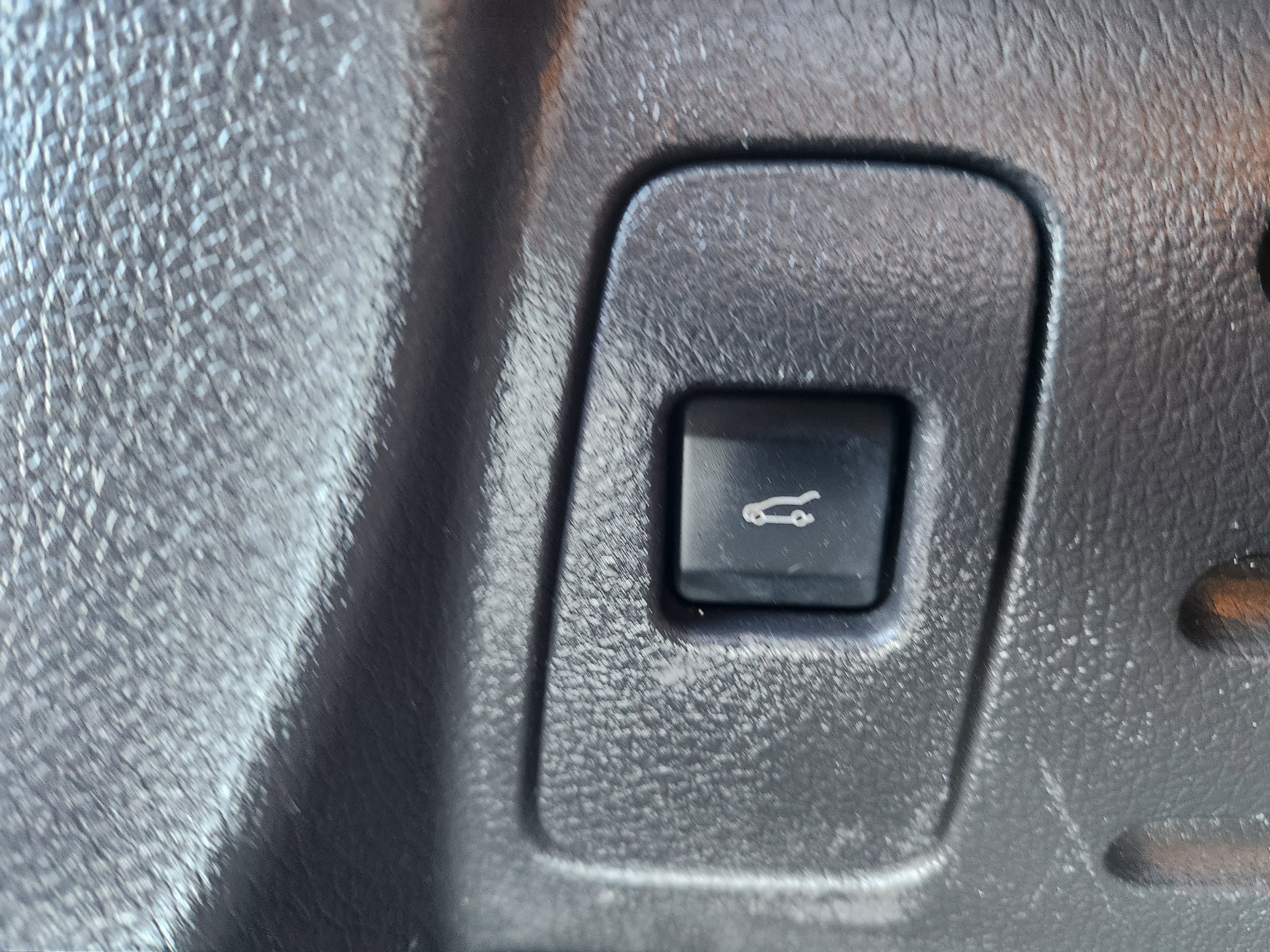 Used 2014 Ford Edge SEL w/ Equipment Group 205A image 40