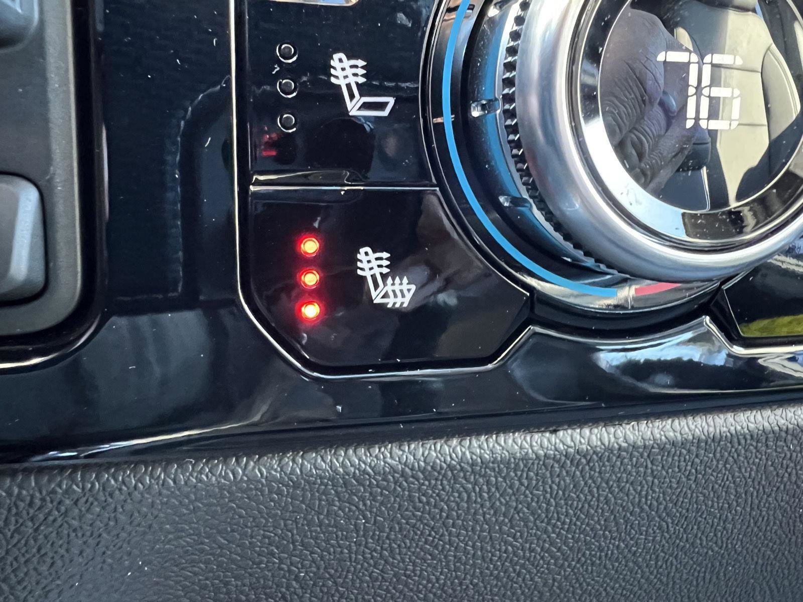 New 2026 GMC Sierra 1500 SLT w/ SLT Premium Plus Package image 36